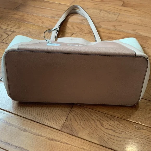 Michael Michael Kors Large Leather Gemma Colorblock Front Pocket Tote - Picture 9 of 15